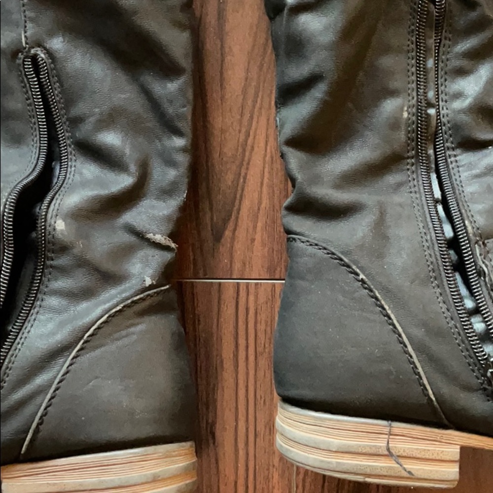 Flat Distressed Boots w/ Buckles - Picture 8 of 14